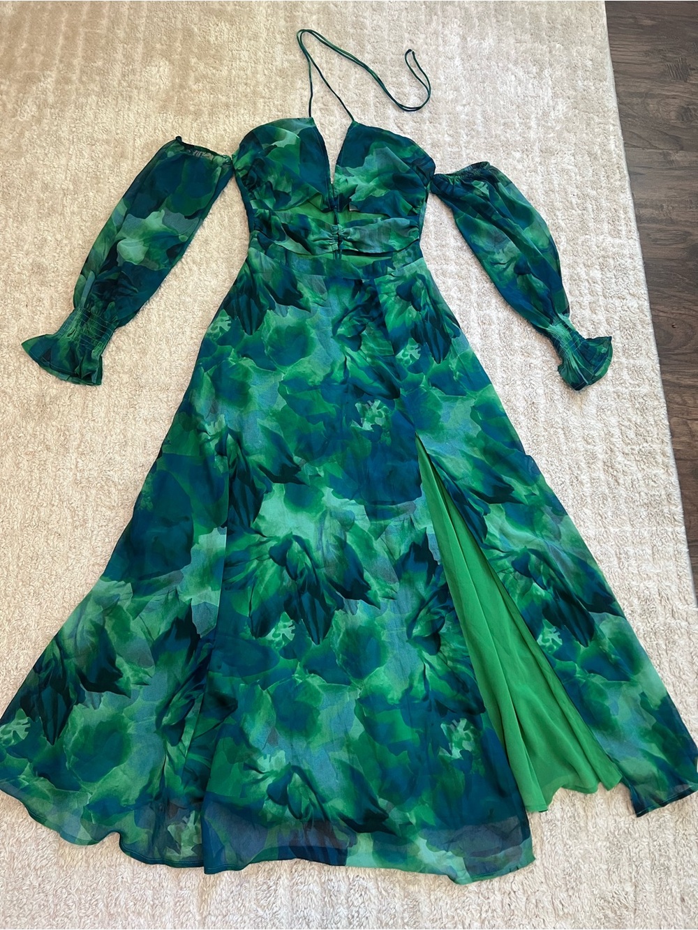 NWOT - RUNAWAY the Label Karma Green Floral Miltiway Maxi Dress with Side Slit - Picture 4 of 10